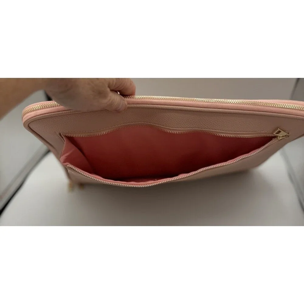 15 inch Laptop Cover with Zippered Opening and Front Pocket Light Pink